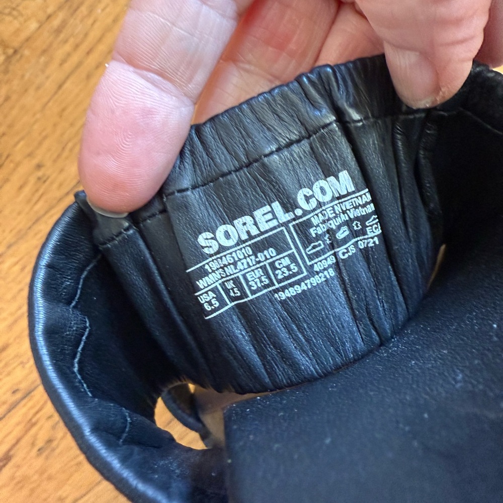 Sorel Black Two Strap Slide Sandals - Picture 4 of 5